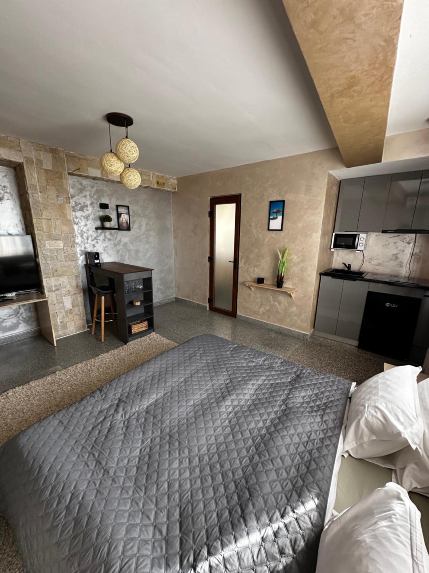 Central Residence Констанца Екстериор снимка